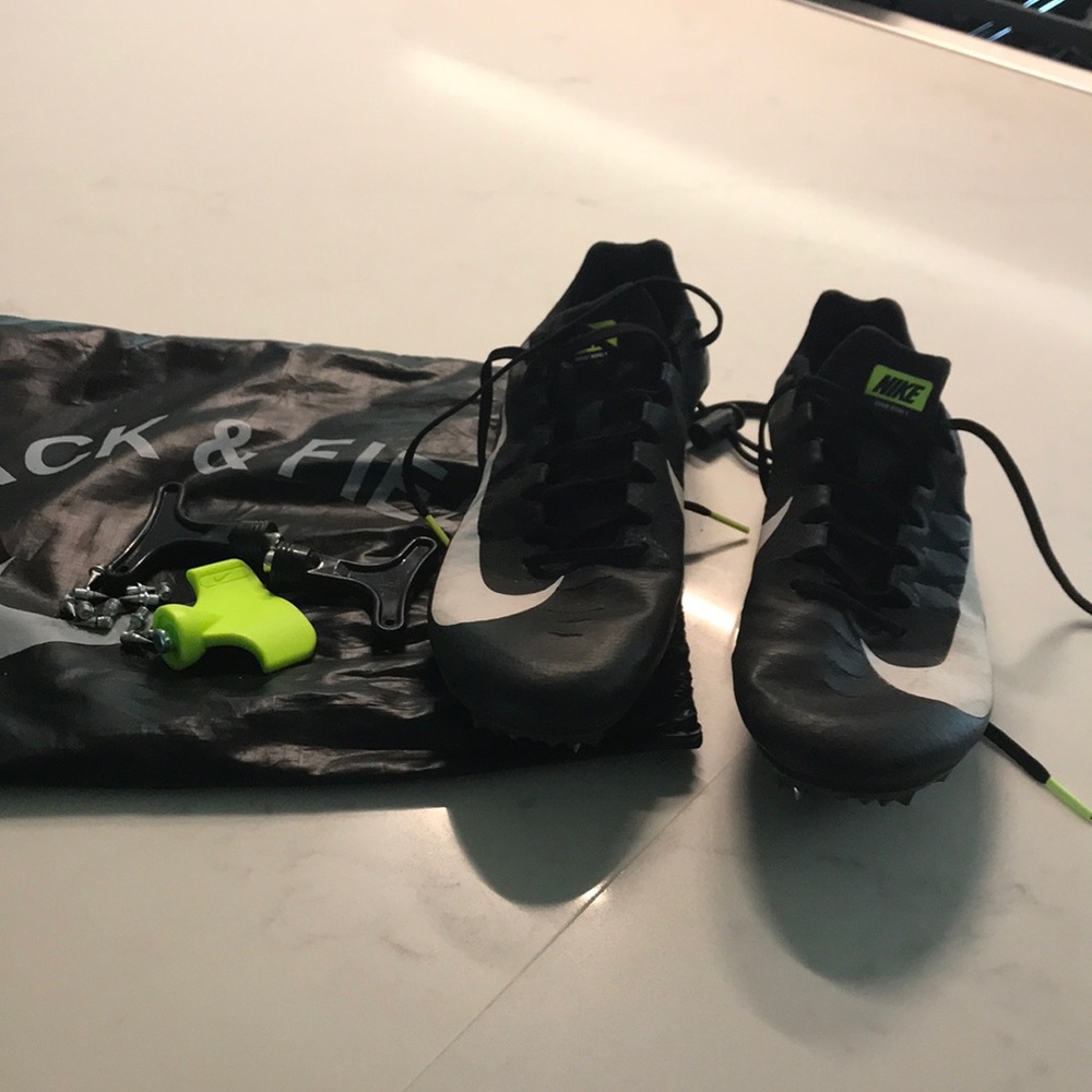 Nike Men's Zoom Rival S Track Spikes size 8
